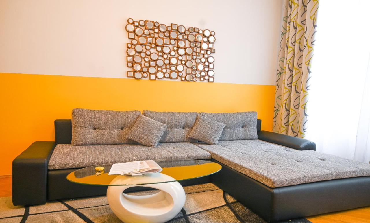 Elegant Suite Augarten Виена Екстериор снимка